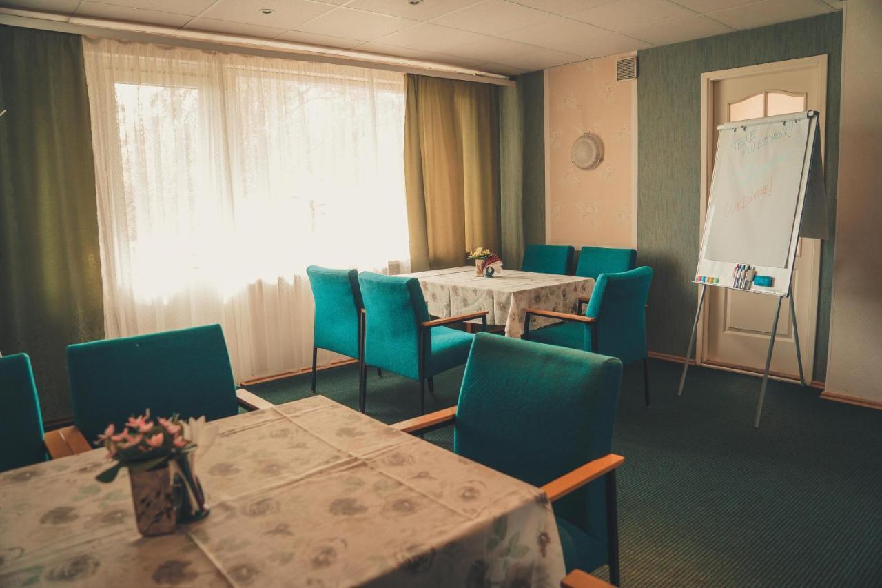 Hotell Paeaesuke Йыхви Экстерьер фото