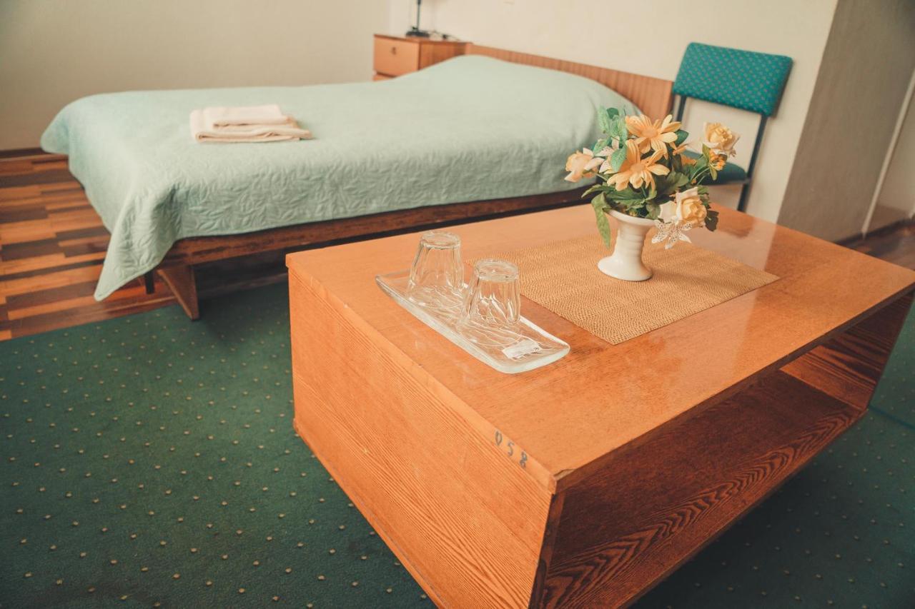 Hotell Paeaesuke Йыхви Экстерьер фото