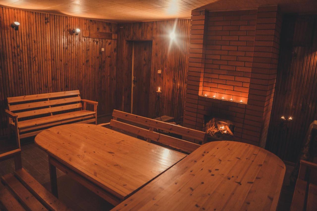 Hotell Paeaesuke Йыхви Экстерьер фото