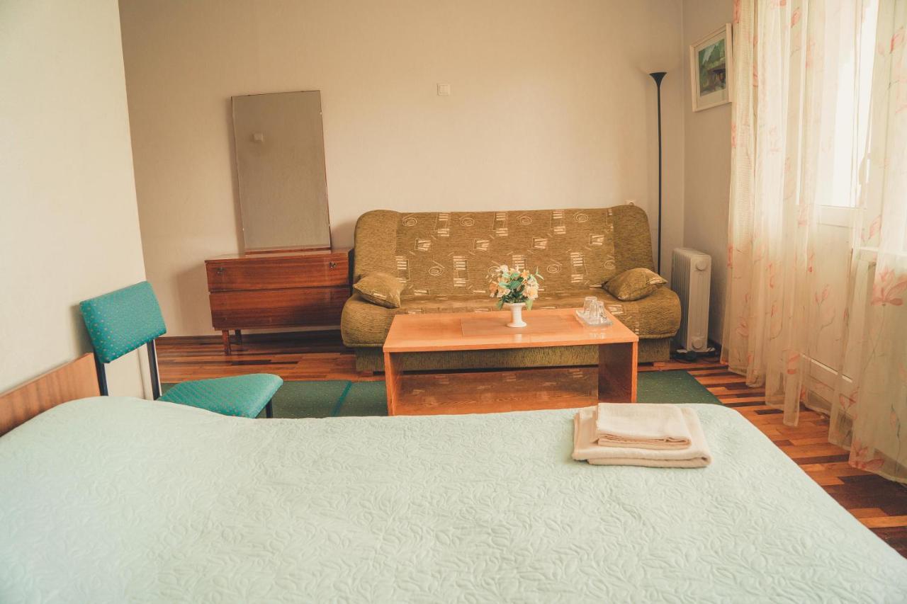 Hotell Paeaesuke Йыхви Экстерьер фото