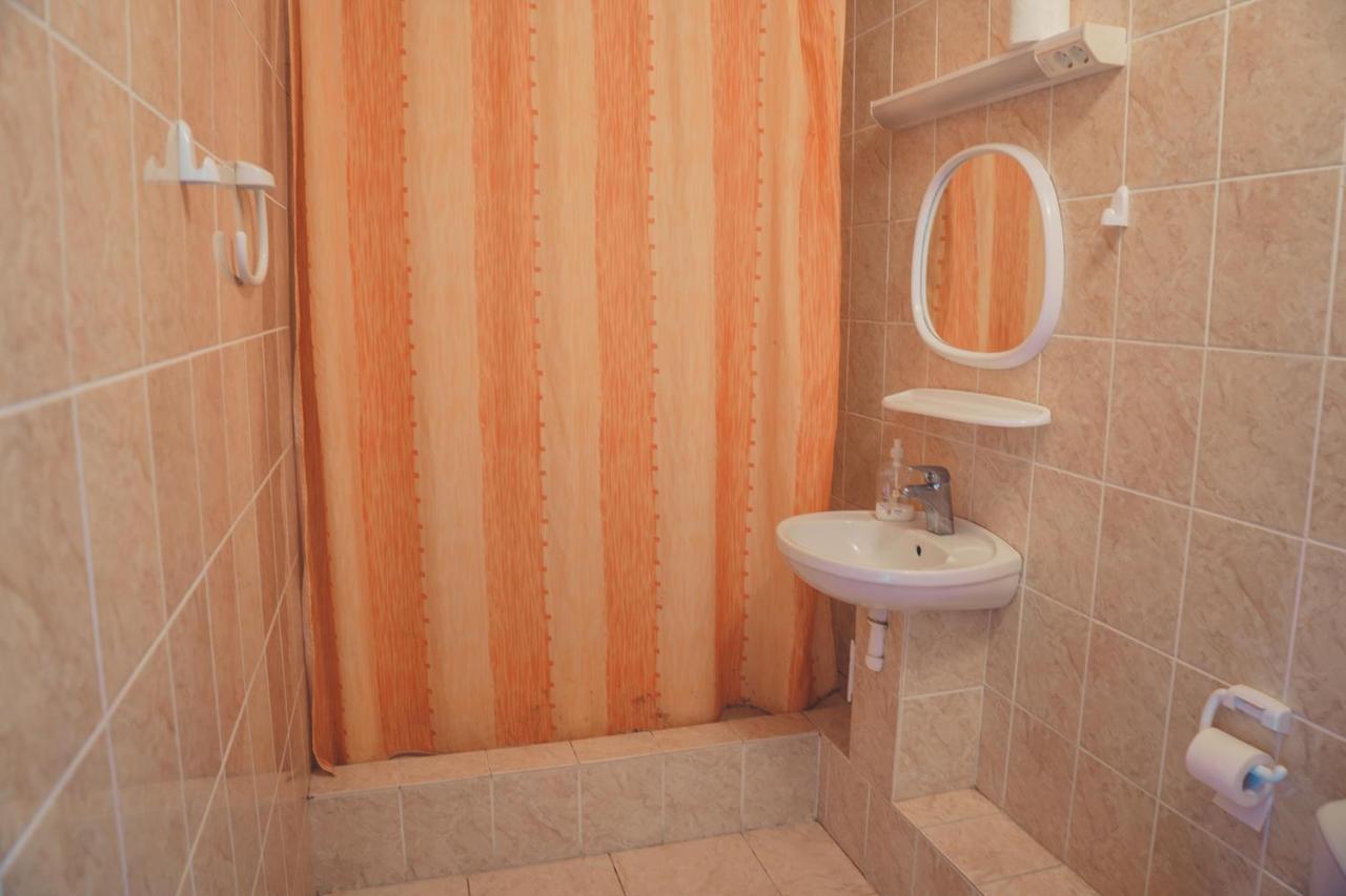 Hotell Paeaesuke Йыхви Экстерьер фото